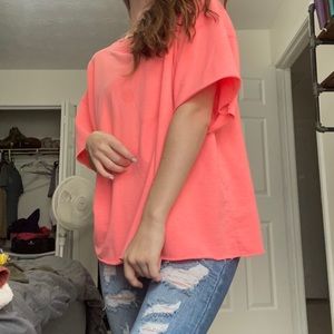 coral tshirt